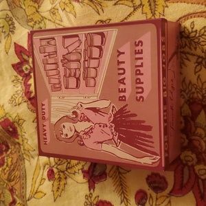 Blue q Beauty supplies cigar tin